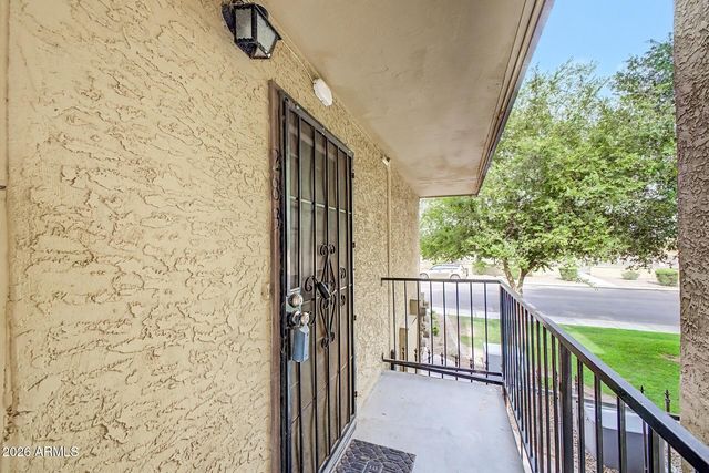 461 W HOLMES Avenue 283, Mesa, AZ 85210