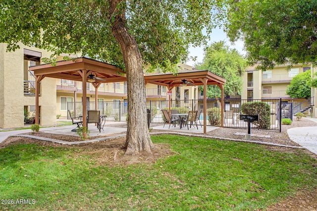 461 W HOLMES Avenue 283, Mesa, AZ 85210