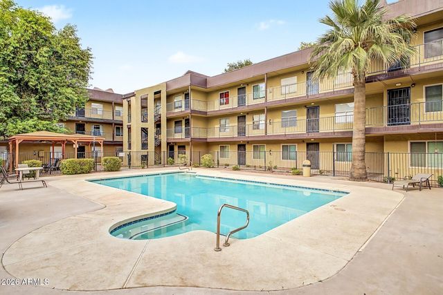 461 W HOLMES Avenue 283, Mesa, AZ 85210