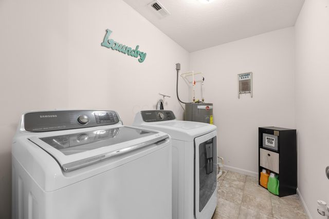 353 Kear Street, Lockbourne, OH 43137