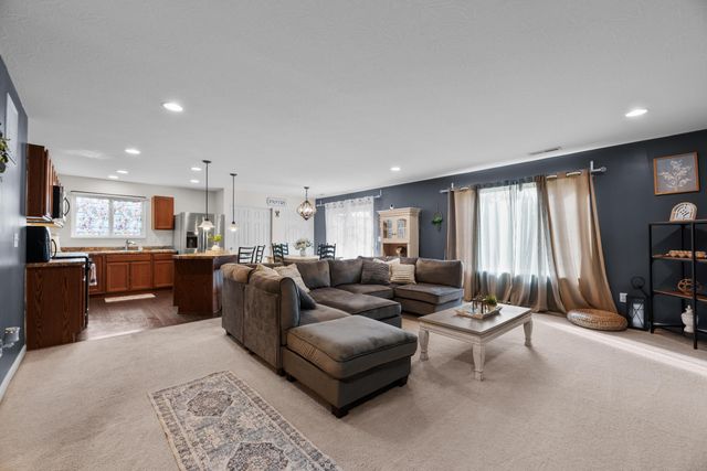 353 Kear Street, Lockbourne, OH 43137