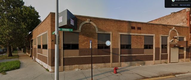 4301 W Grand Avenue, Chicago, IL 60651