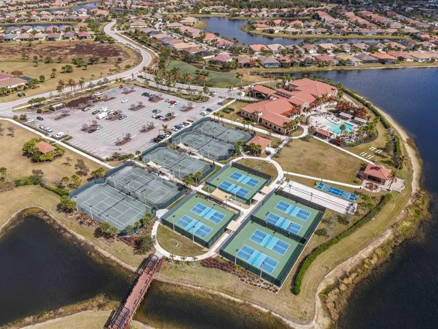 10139 SW Cypress Wood Court, Port St. Lucie, FL 34987