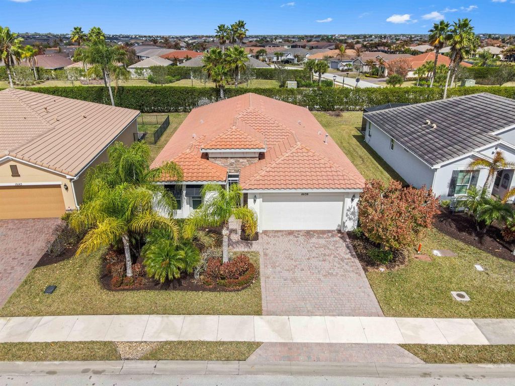 10139 SW Cypress Wood Court, Port St. Lucie, FL 34987