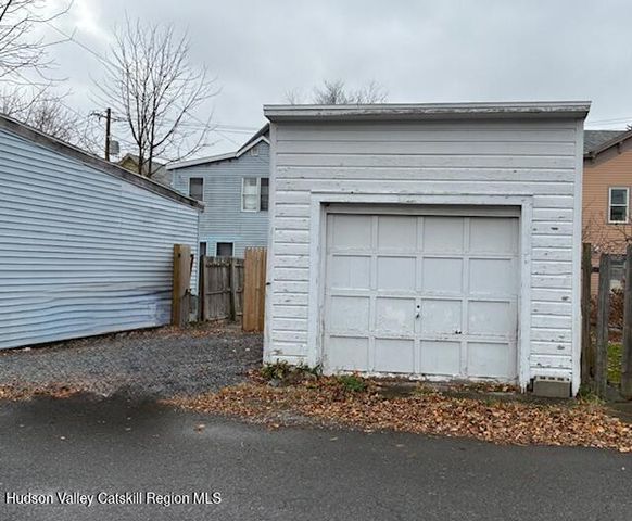 246 Allen Street, Hudson, NY 12534