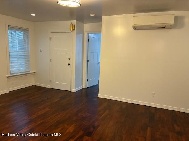 246 Allen Street, Hudson, NY 12534