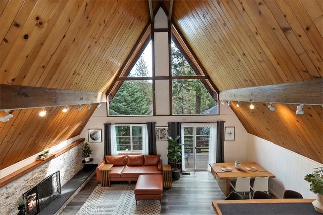 155 Birchwood, Lake Arrowhead, CA 92352