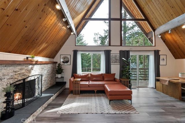 155 Birchwood, Lake Arrowhead, CA 92352