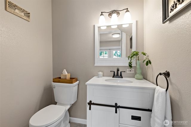 8105 44th Street W, University Place, WA 98466