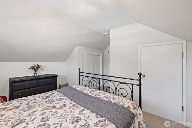 8105 44th Street W, University Place, WA 98466