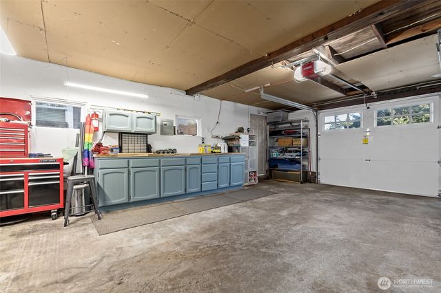 8105 44th Street W, University Place, WA 98466