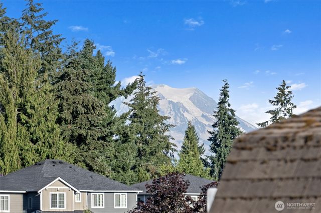 8105 44th Street W, University Place, WA 98466