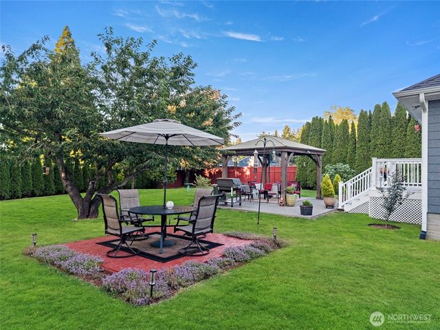 8105 44th Street W, University Place, WA 98466