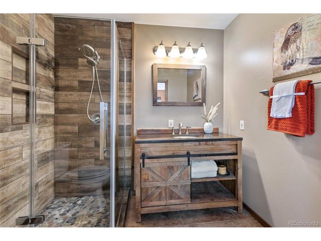 34 Fetlock Cir, Florissant, CO 80816