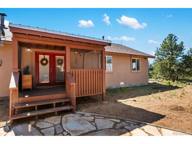 34 Fetlock Cir, Florissant, CO 80816