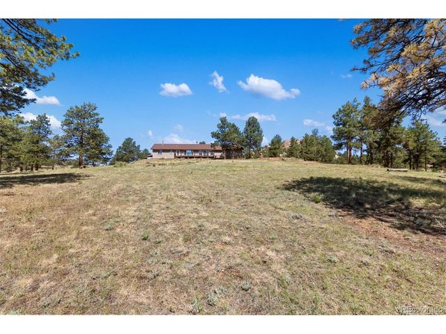 34 Fetlock Cir, Florissant, CO 80816