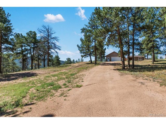 34 Fetlock Cir, Florissant, CO 80816