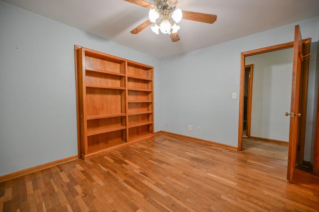 345 E Enon Road 345 E Enon Road, Yellow Springs, OH 45387