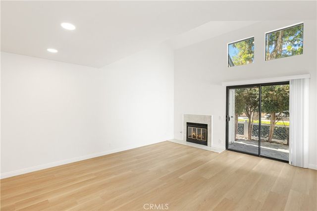 446 Fallingstar, Irvine, CA 92614