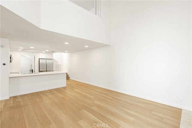 446 Fallingstar, Irvine, CA 92614