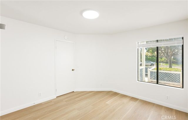 446 Fallingstar, Irvine, CA 92614