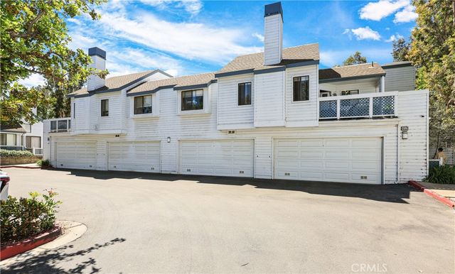 446 Fallingstar, Irvine, CA 92614