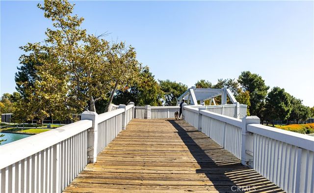 446 Fallingstar, Irvine, CA 92614