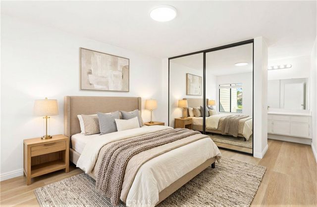 446 Fallingstar, Irvine, CA 92614