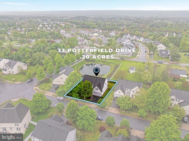 33 POTTERFIELD DR, Lovettsville, VA 20180