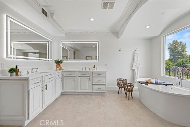 5012 Gerald Avenue, Encino (los Angeles), CA 91436