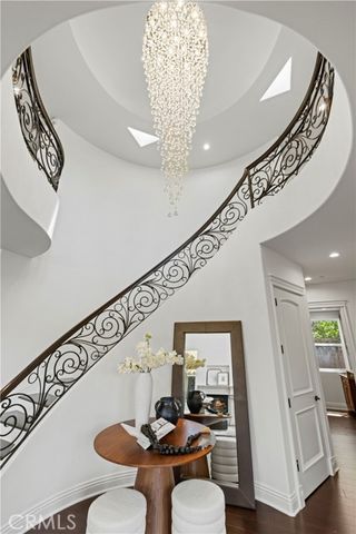 5012 Gerald Avenue, Encino (los Angeles), CA 91436