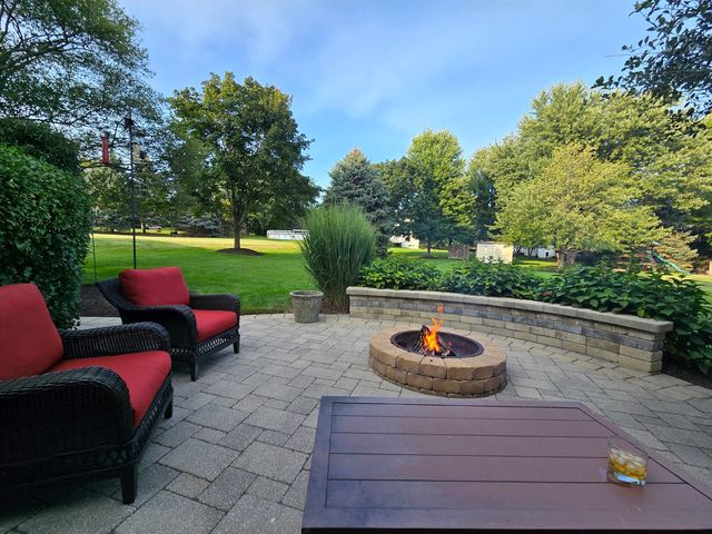 3924 Shiloh Drive, Johnsburg, IL 60051