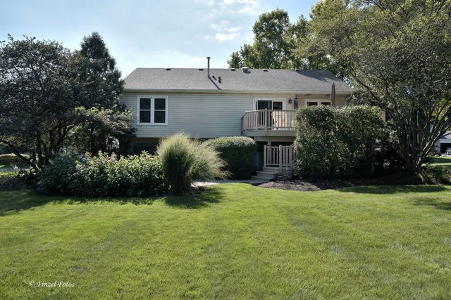 3924 Shiloh Drive, Johnsburg, IL 60051