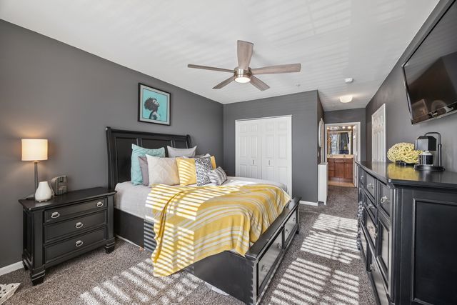 7753 Van Buren Street 211, Forest Park, IL 60130