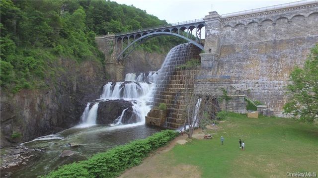 155 Grand Street, Croton-on-hudson, NY 10520