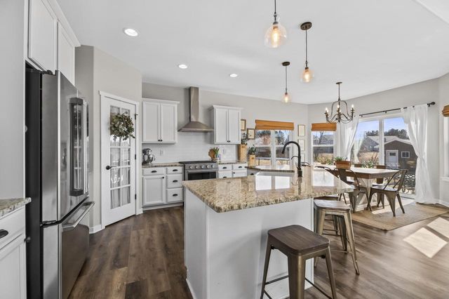 1425 Isabel LANE, Burlington, WI 53105