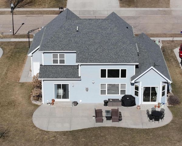 1425 Isabel LANE, Burlington, WI 53105