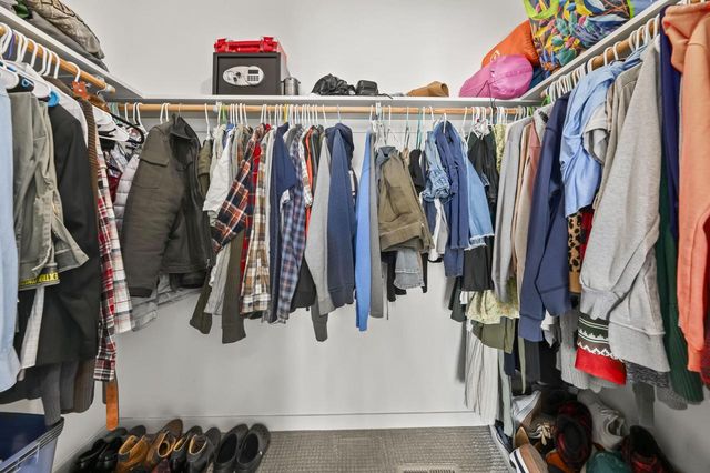 1425 Isabel LANE, Burlington, WI 53105