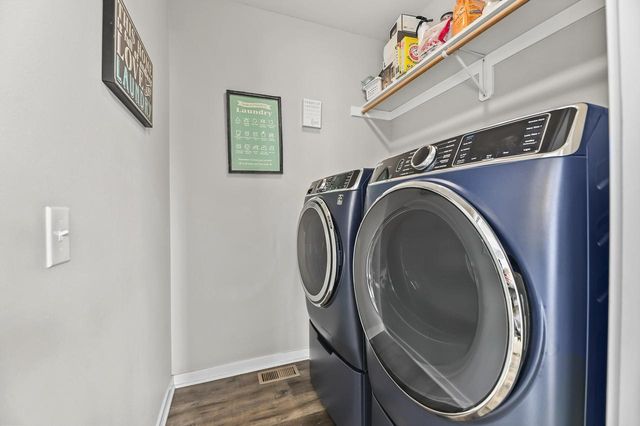 1425 Isabel LANE, Burlington, WI 53105