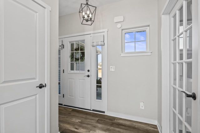 1425 Isabel LANE, Burlington, WI 53105