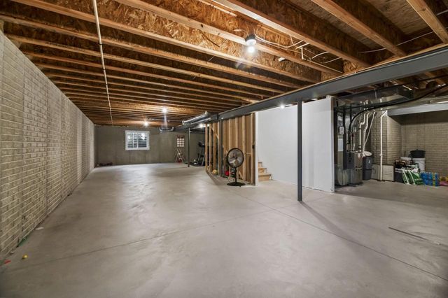 1425 Isabel LANE, Burlington, WI 53105