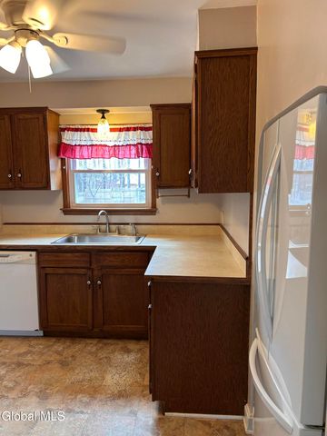 1026 Eugene Drive, Rotterdam, NY 12303