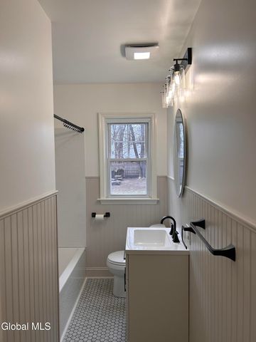 1026 Eugene Drive, Rotterdam, NY 12303