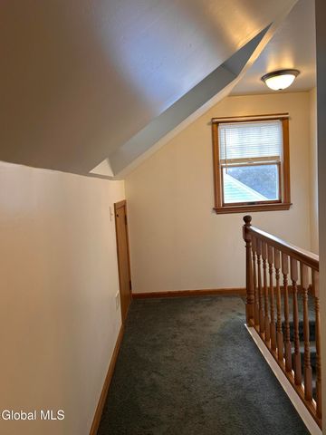 1026 Eugene Drive, Rotterdam, NY 12303