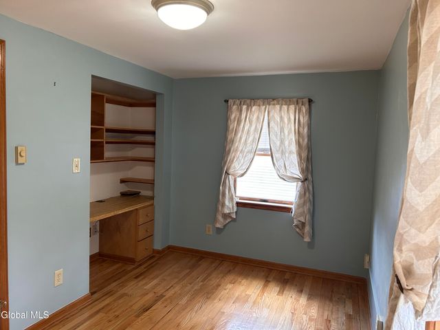 1026 Eugene Drive, Rotterdam, NY 12303