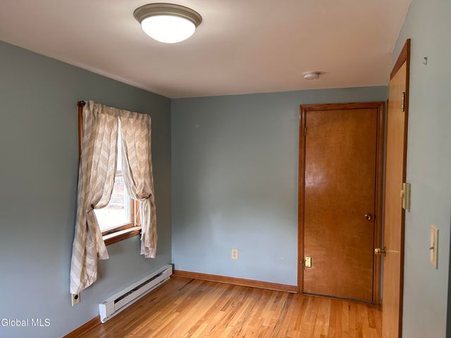 1026 Eugene Drive, Rotterdam, NY 12303