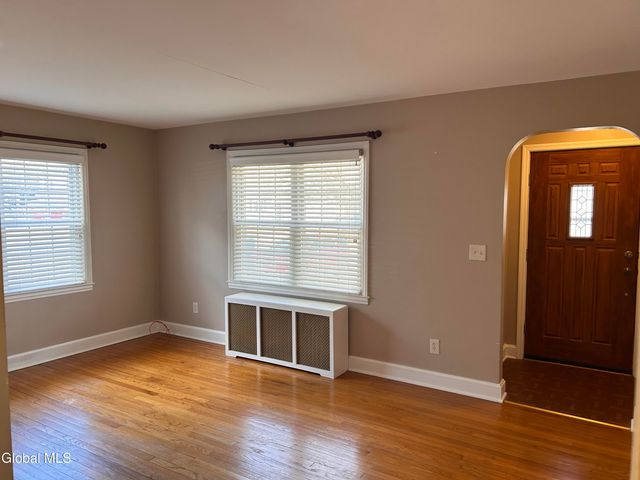 1026 Eugene Drive, Rotterdam, NY 12303