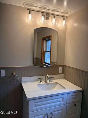 1026 Eugene Drive, Rotterdam, NY 12303