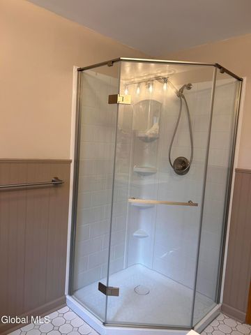 1026 Eugene Drive, Rotterdam, NY 12303