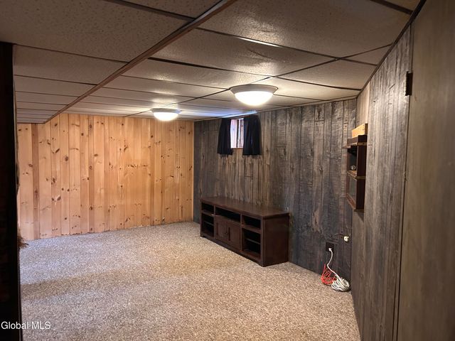 1026 Eugene Drive, Rotterdam, NY 12303